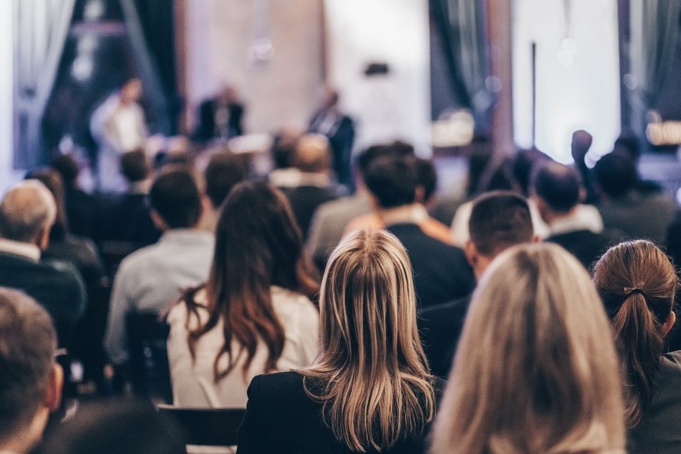 Diseño de eventos experienciales: cómo lograr que tu marca se viva y no solo se vea